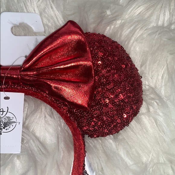 Last 1 Left Disney Minnie Red Sequined Ears Headband - Picture 3 of 4